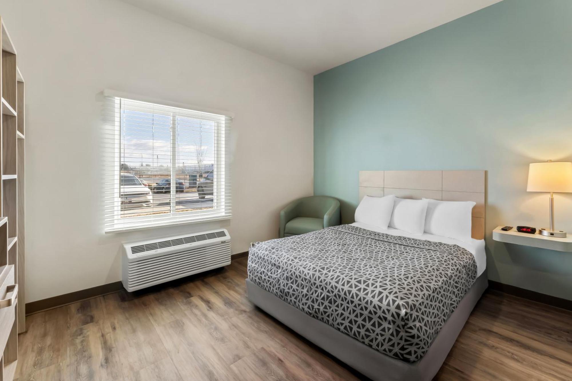 Woodspring Suites Easton Nazareth Exterior photo