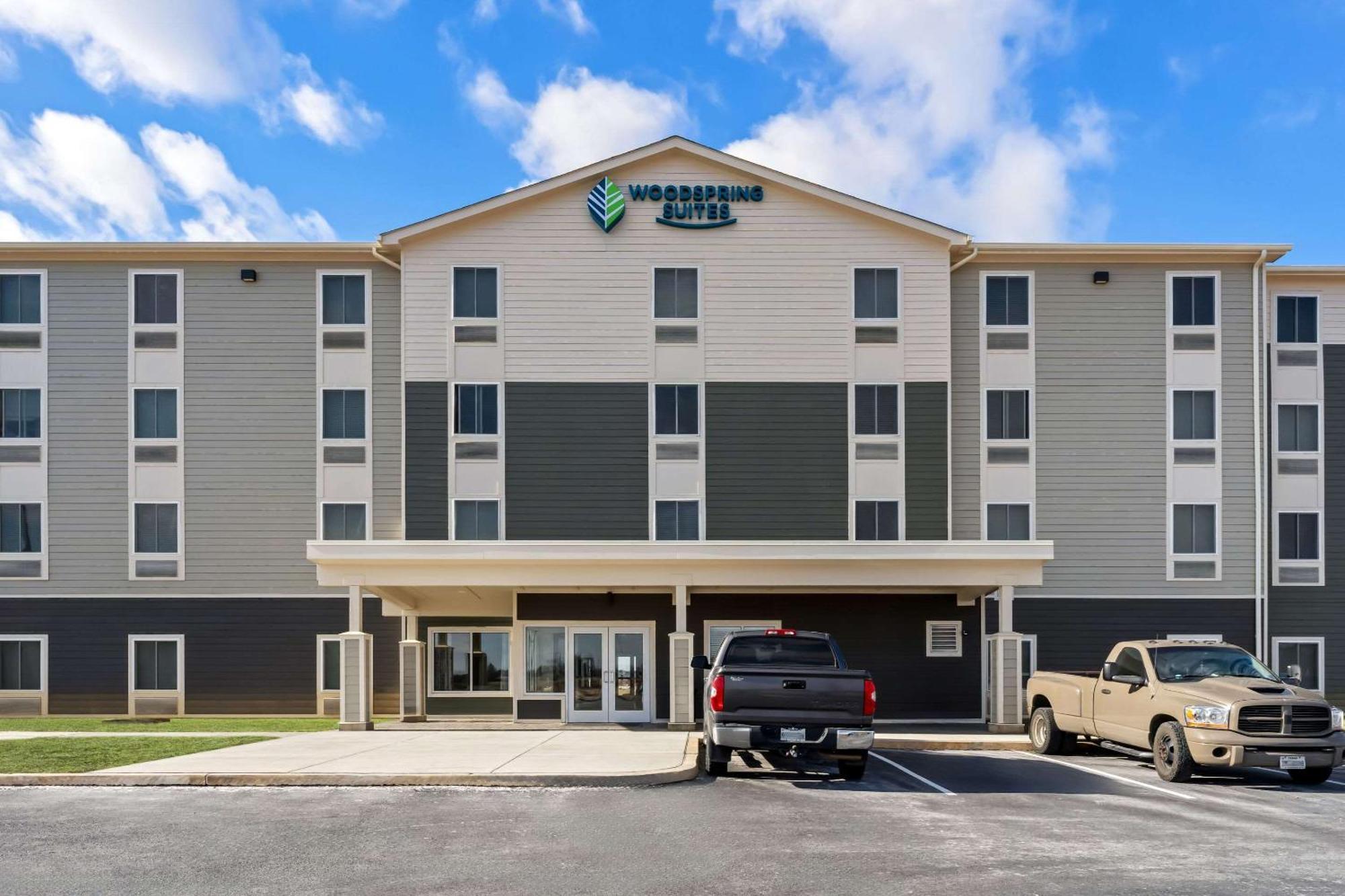Woodspring Suites Easton Nazareth Exterior photo